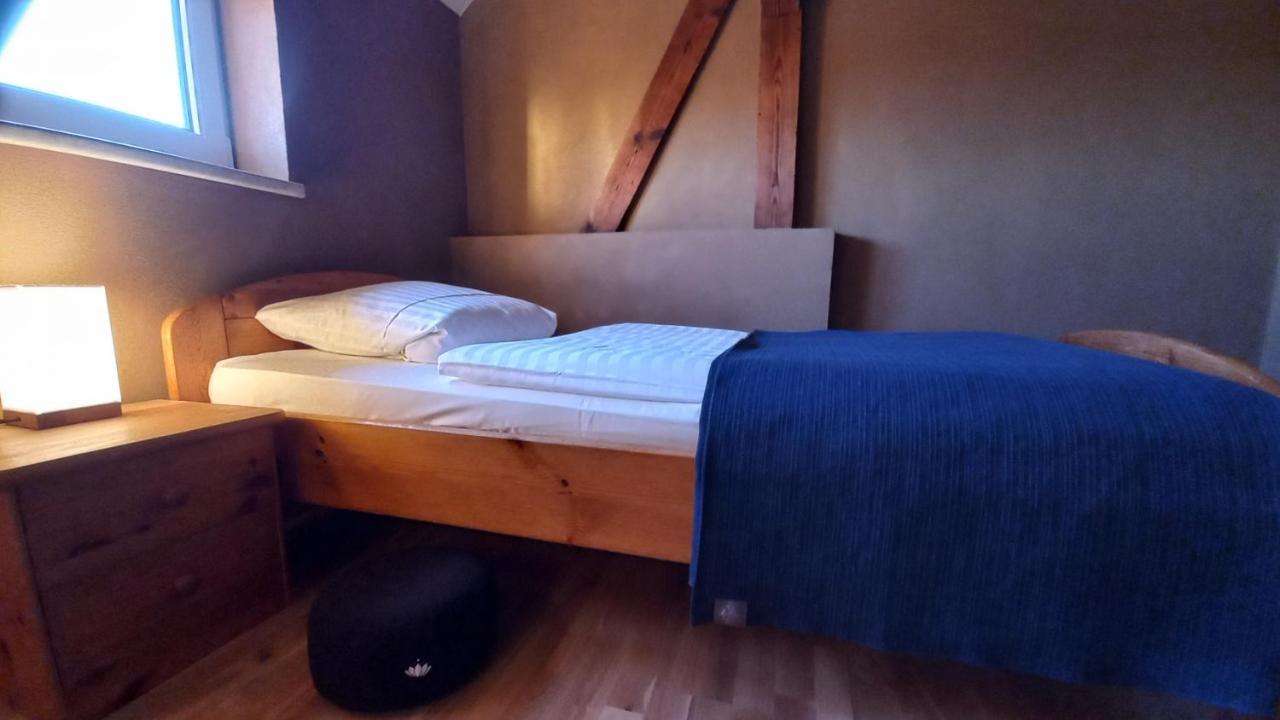 Triskele Haus - Oekologisches Gaestehaus Der Heilstaette Strelitz Нойштрелиц Экстерьер фото